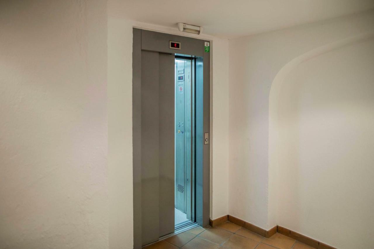 Apartamento Francesc Samso Херона Екстериор снимка